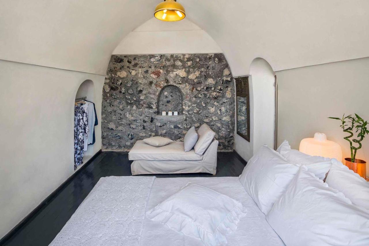 Sandandstone villa Santorini Megalochori  Exteriör bild